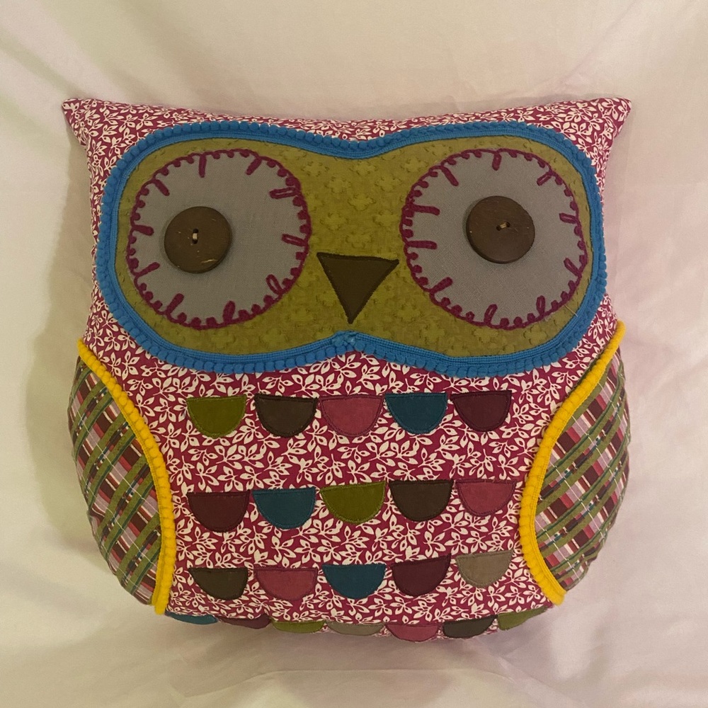 Throw Pillow Patchwork Owl Mulicolored